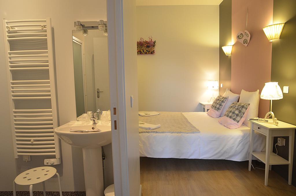 Le Geneve Hotel Ла Бурбул Екстериор снимка